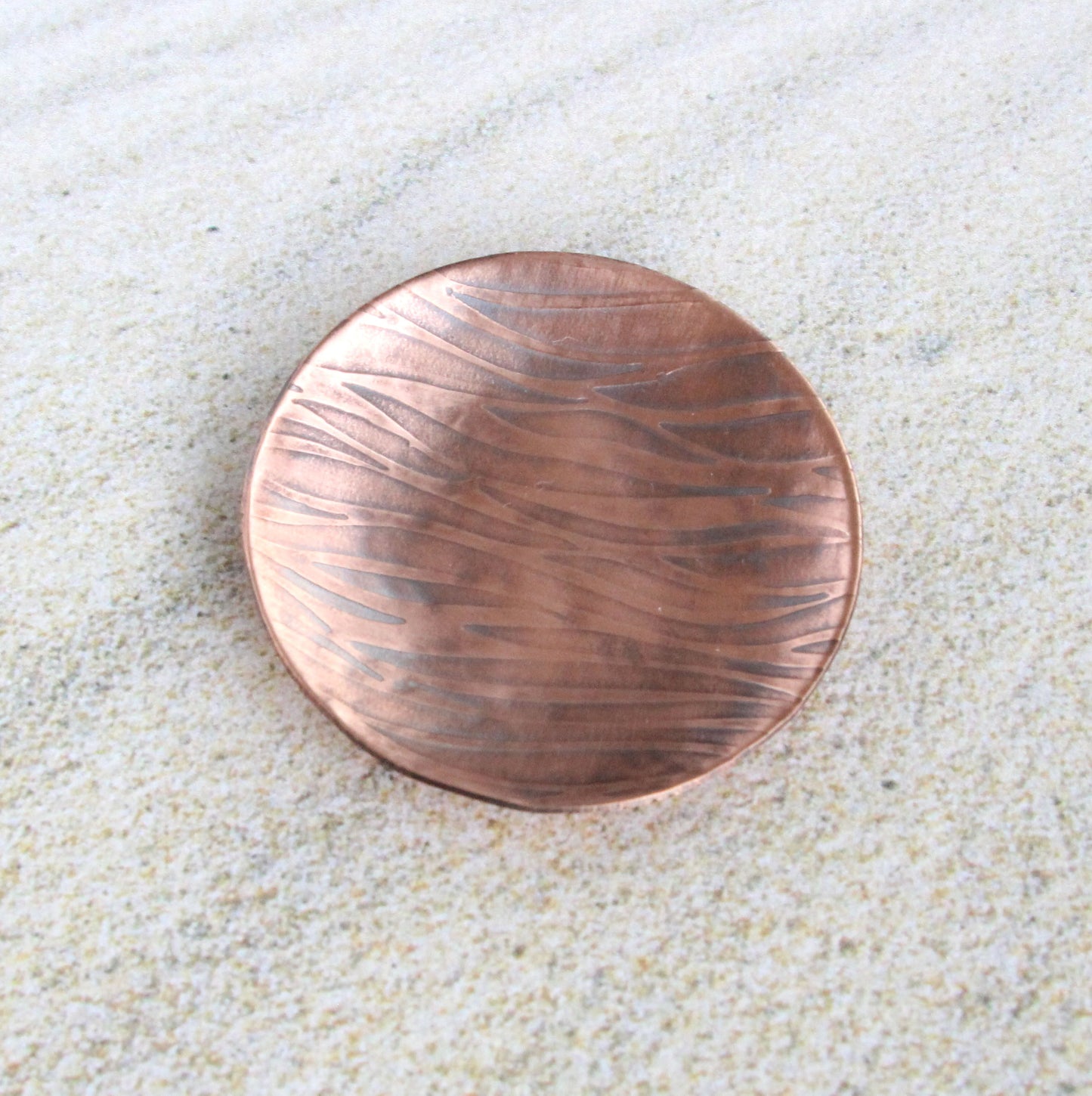 Gentle Waves Copper Ring Dish